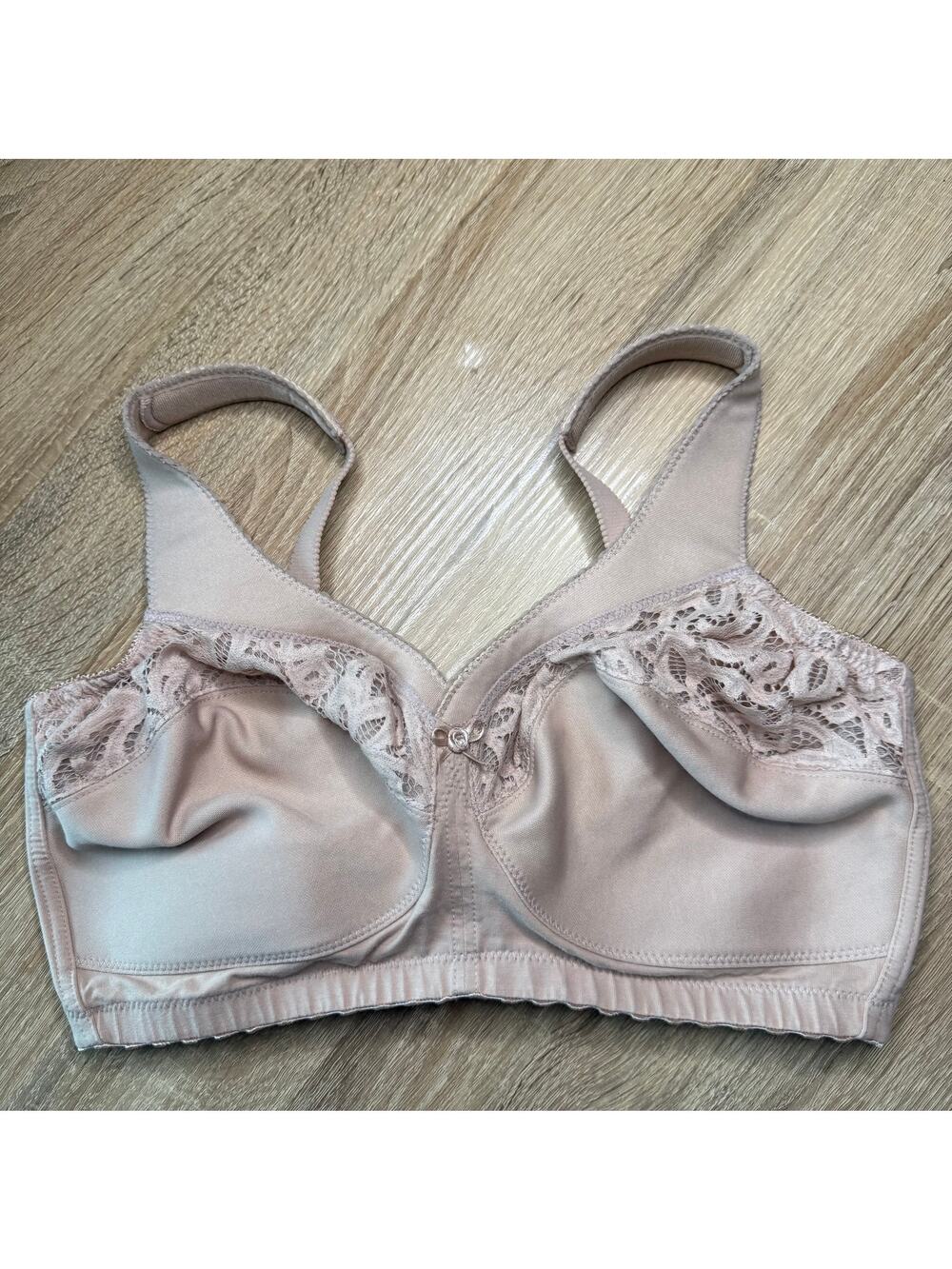 Glamorise womens MagicLift Cotton Wire-free Support Bra - Cafe 1001 36DD